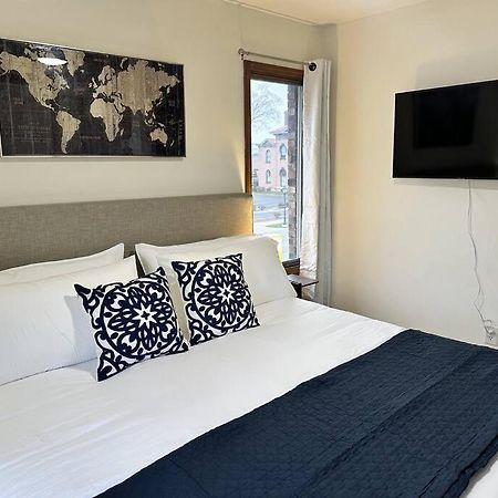 Capital Suite On 6Th Street - King Bed / Downtown! Спрингфилд Экстерьер фото